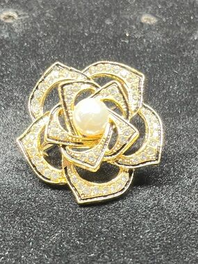 Gold Tone Floral Pearl Center Brooch - Women Jewelry